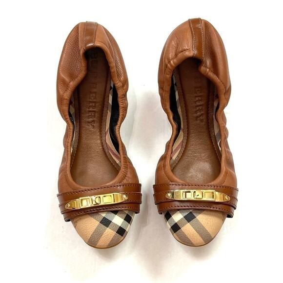 Like NEW Burberry Plaid Haymarket Aston Ballerina Flats EU 37.5 - Picture 2 of 14